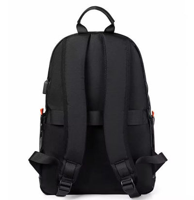 Sac à dos pratique avec port USB et design aux couleurs Bara